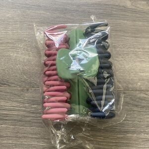 Large Hair Claw Clips (9)